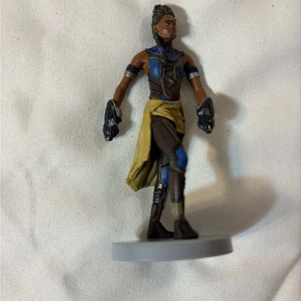 SHURI Disney Marvel BLACK PANTHER Wakanda PVC TOY Playset Figure 3
